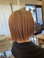 レイリー(LAiLy)&nbsp;ハイトーン　ぷつっと切りっぱなしボブ