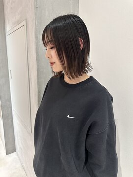 ヨーク(YOKE) YOKE 20代30代40代切りっぱなしボブぱつっとボブ前髪ベージュ