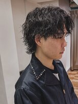 ルースト 京都四条大宮店(ROOST)&nbsp;【波巻きパーマ】センターパートウルフ