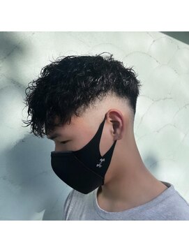 アンフィ 金沢文庫(Anphi) 【片桐指名限定】シャンプーカット&ツイストorスパイラルパーマ