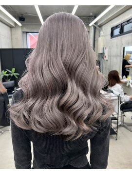 リノート バイ エゴル 名古屋(LINOET by ENGOL) 【LINOET 名古屋】佐藤まいら グレーベージュ