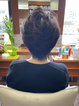 ナチュラルヘアーラックの写真/ショートヘアは顔回りが命！骨格や髪質に合わせたカットで、あなたに一番似合うショートをご提案♪