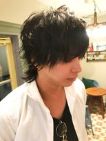 ヨナサン(Yona Saint) 黒髪とウルフカット