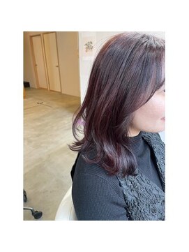 エン(En,) ピンクバイオレットにふわっとレイヤー◎