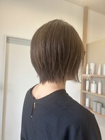 ミュゼプリュム(Musee plume) ミディアムレイヤー/白髪ぼかし