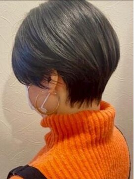 ピノ ウメダ(Pinot UMEDA) #冬のスッキリショート