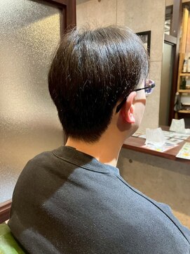 クロム(CHROM) ストレート20代30代40代カットメンズパーマ眉毛入間市