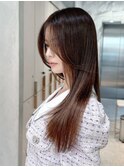 レイヤーカットで小顔印象！顔周りデザインがポイント/川崎115