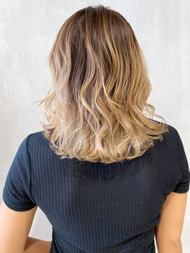 アイティー バイ アルバム 中野店(IT by ALBUM) バレイヤージュブロンド_オリーブカラー_ba306523