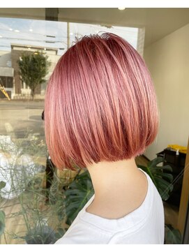 リードヘアーバイバンプ(Lead Hair by vamp) #ピンクカラー#ブリーチ1～2回#ミニボブ
