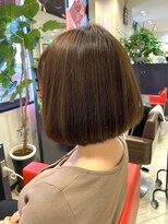 フリーダム ヘアー ザ ムー(Freedom Hair THE MOO) 重めボブ