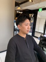 アイズ 海老名(AIZU)&nbsp;スウィングアップバングジェットモヒカン骨格矯正カットフェード