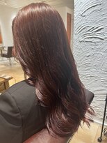 アマレット(Amaretto) 【チェリーレッド×ツヤ髪ミディ】