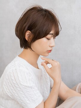 トッカ 小田原店(tocca) 【20代・30代・40代】丸みショート/耳掛ショート/小顔ショート