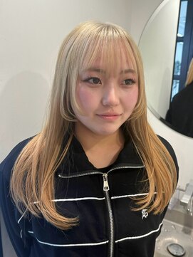 ジルスタジオ(JILL STUDIO) JILL STUDIO ブリーチカラー/ブロンドベージュ/レイヤーカット