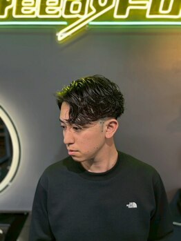 グリーディーフォックス 三軒茶屋(GreedyFOX)の写真/短時間のヘアセットでキマる！忙しい朝でも完璧スタイルに。<理容室>[三軒茶屋]