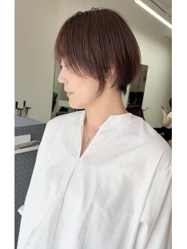 ビビッド(vivid) 大人ショートカット