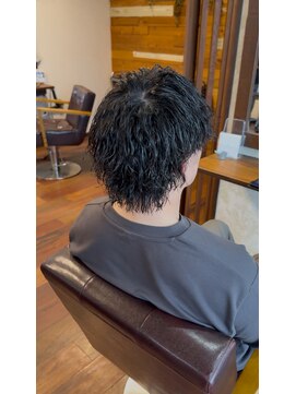 リレイス 四日市(RELACE) 四日市　レイヤーカット　髪質改善　縮毛矯正　メンズカット