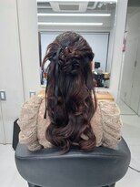 バルべス トーキョー(BARBES TOKYO)&nbsp;ハーフアップのカチモリアレンジヘア【清板】