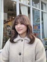 サンクチュアリ 箕面店(Sanctuary) ミディアムのコテマキスタイル