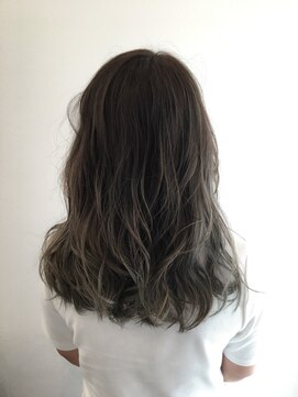 レガロヘアアトリエ(REGALO hair atelier) A/Wグラデーションカラー【水戸/赤塚】