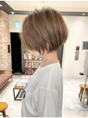 《30代40代》白髪ぼかしハイライト×前下がりボブ【イケダ】