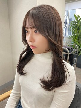 オグジュアリー 表参道(aux.) 顔周りカット（表参道/青山）