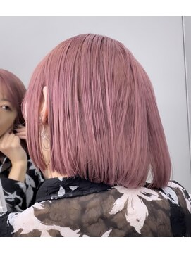 ヴァーディ オモテサンドウ(Vardy omotesando) ピンクヘア・ダブルカラー・ピンクパープル・カシススカラー