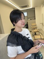 ドットサイン(.CYEN)&nbsp;センターパートショート