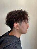 ヘアーワークス ボナ(HAIR WORKS bona.)&nbsp;動きと軽さをミックス◎ツイストスパイラルパーマ/ツーブロック