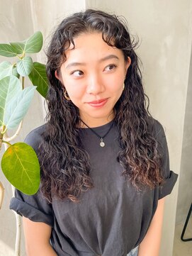 テトヘアー(teto hair) スパイラルパーマ　くるくるパーマ　ロングヘア