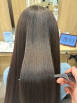 ウイバイファースト(u'i by first) サラサラストレートスタイル