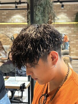 ゼスト 三鷹店(ZEST) フェザーショートシャドウパーマメンズパーマ三鷹/吉祥寺/光