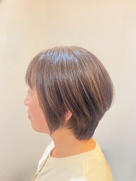 ピースアンドクワイエット(PEACE AND QUIET) 大人女子ショートスタイル
