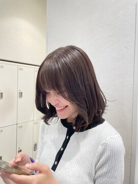 リーナ ビューティガーデン(LiNA BeautyGarden) 赤味がないブラウンカラー