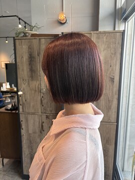 ヘアーループセラデザインワークス(Hair ruup Sela design works) 艶感ピンクブラウン×切りっぱなしボブ