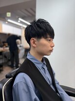 ロエメンズ(LOE men’s)&nbsp;リバースセンターパート/ニュアンスパーマ/ダウンバング