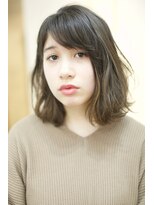 オリーブベージュ大人ミディアム