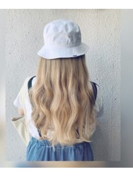 ディー エメ(D-aimer-) シールエクステでハイトーン