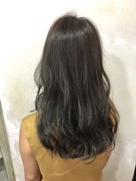 エイミーバイアフロート(amie  by afloat)&nbsp;＊ 細毛ぺた髪さん向け、上品ハイライト◎