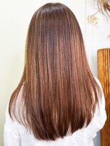 アルファ インタラクティブ エム フラワー(ALUFA interactive.M Flower)&nbsp;20代30代40代透明感ストレートシークレットハイライト立体感