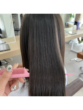 サロンドココ(サロンドCoCo) ミディアムストレート