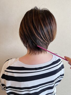 浪漫館 アールズコート(R's Court) ナチュラルハイライト感ショート@伊達 11/20