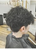 女性も必見!メンズライクなツイスパ