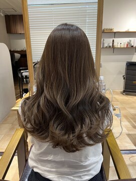 アマレット(Amaretto) アイスグレージュ