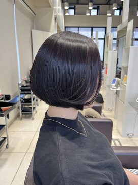 ザザ ZA/ZA 茗荷谷 黒髪大人ボブ