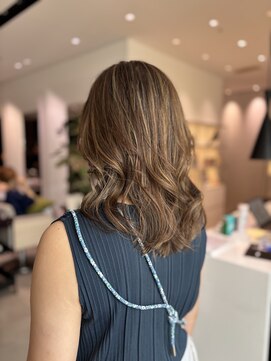 ステア ケース(stair case) ハイライトカラー！