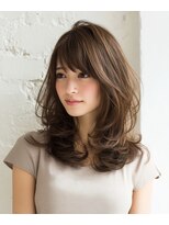 ディテール(de tail) 大人フェミニンなふんわりレイヤー