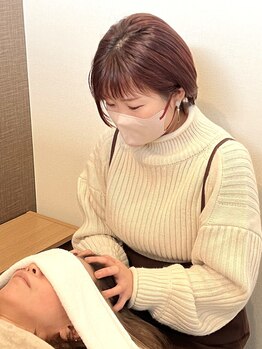 ヘアーデザインシンプル(Hair design Simple)の写真/話題の《魔法のバブル》で頭皮の毛穴汚れ、髪の汚れをしっかり除去!いつも頑張っている自分へのご褒美に♪