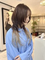ヴィア 京都烏丸(Via)&nbsp;グラデーションカラー/ホワイトベージュ/ロングウルフ/ブリーチ